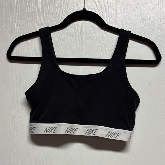 Nike Other - Nike Women's Black and White Sports Bra